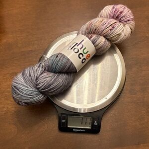 Hue Loco worsted Yarn skein